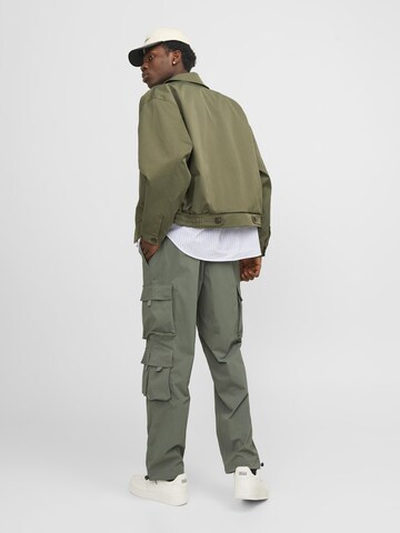 JACK & JONES Regular Cargo Pants in Green