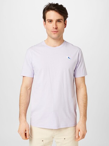 Cleptomanicx T-Shirt 'Embro Gull' in Lila: Vorderseite