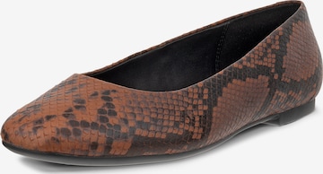 Ballerines 'MARGOT' ECCO en marron : devant