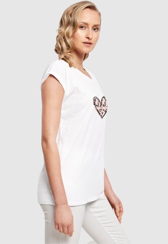 Merchcode T-Shirt 'Valentines Day - Leopard Heart' in Weiß