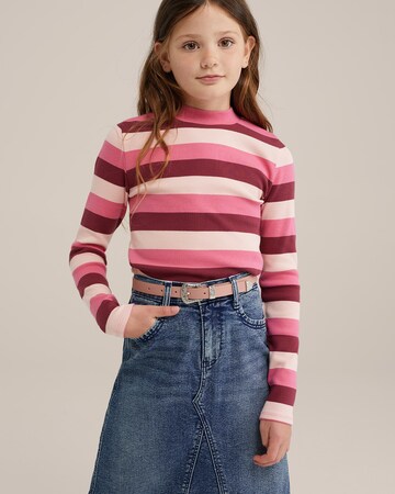 WE Fashion Sweater in Pink: front