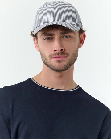 bugatti Cap in Black: front