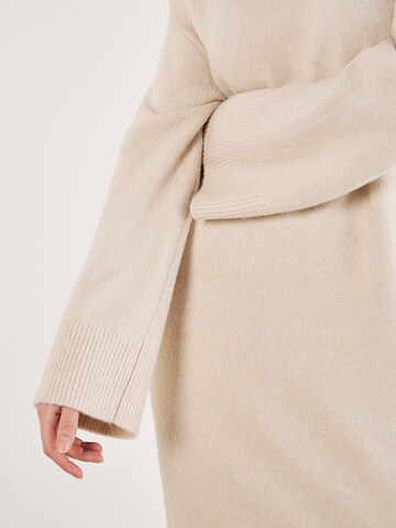 Robes en maille Apricot en gris