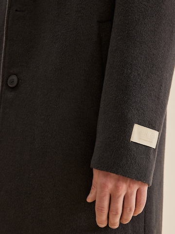 DAN FOX APPAREL Between-Seasons Coat 'Frederik' in Grey