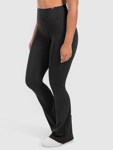 évasé Pantalon de sport ' Loreen ' Smilodox en noir