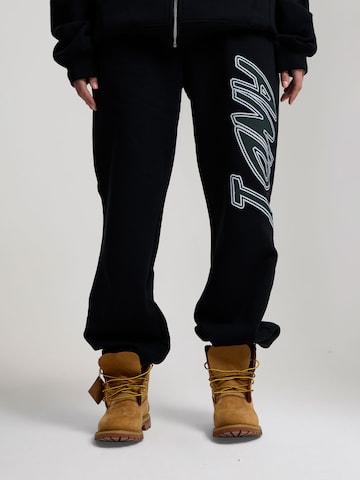 AND1 Обычный Штаны в Черный: спереди