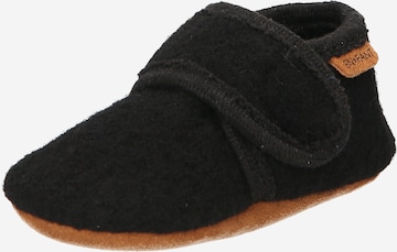 EN FANT Slippers in Black: front