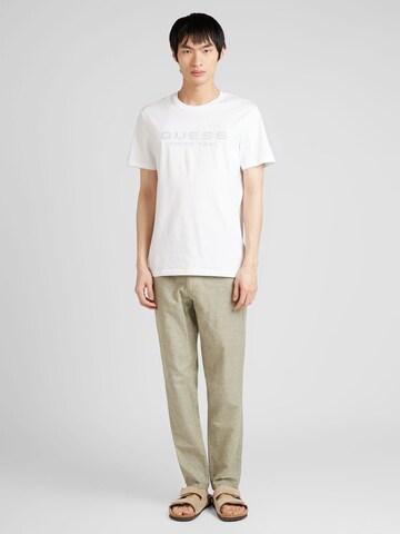 T-Shirt GUESS en blanc