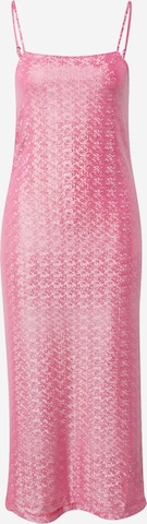 Monki Dress in Pink: front