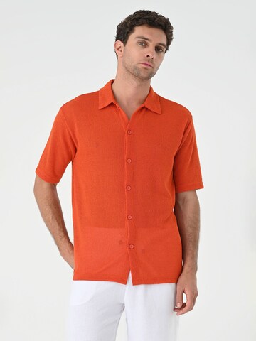 Fit confort Chemise Antioch en orange : devant