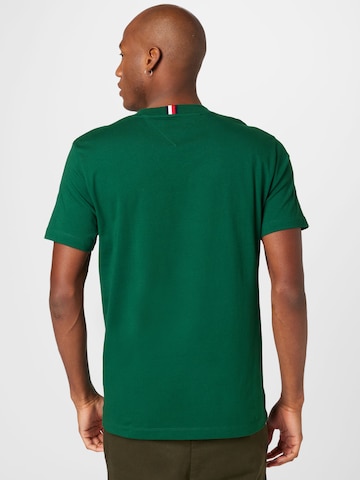 TOMMY HILFIGER T-shirt 'POP' i grön