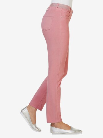 Slimfit Pantaloni di heine in rosa