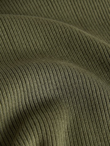 The Set Knit Cardigan in Brown