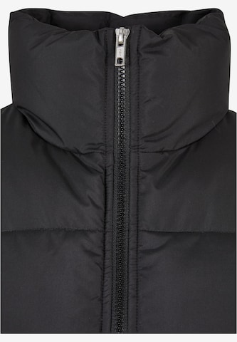 Urban Classics Bodywarmer in Zwart