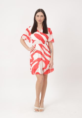 Elara Kjole i rød: forside