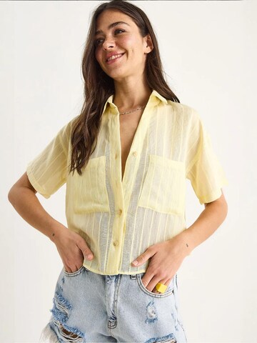 Bianco Lucci - Blusa em amarelo