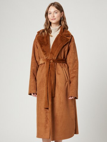 Guido Maria Kretschmer Women Between-Seasons Coat 'Samara' in Brown: front