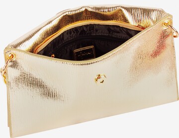 faina Clutch in Gold