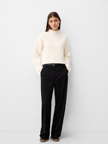 Bershka Sweter w kolorze beżowy