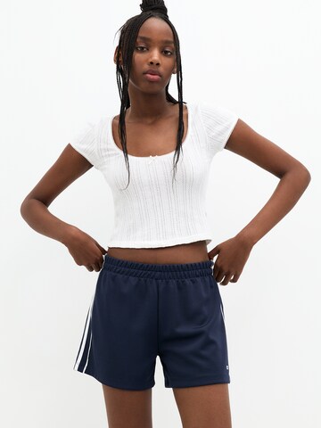 T-shirt Pull&Bear en blanc : devant