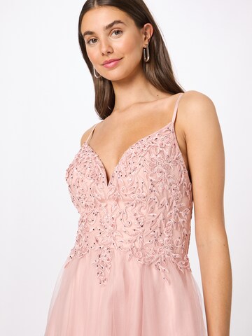 Robe de cocktail Laona en rose