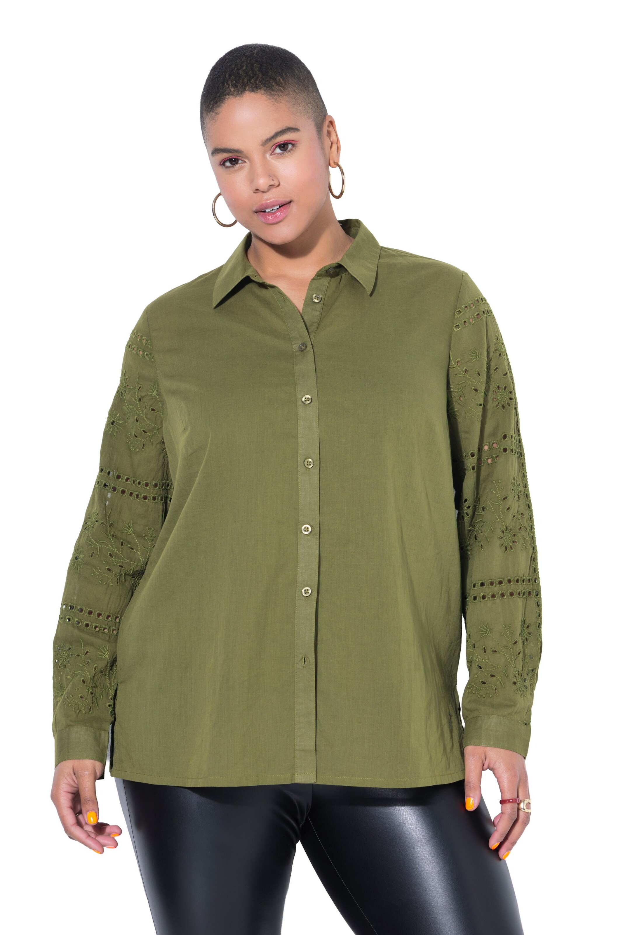 Studio Untold Blouse in Green: front