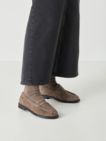 Chaussure basse Tamaris en beige