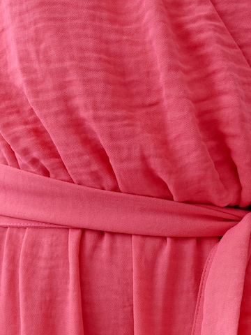 Tussah Φόρεμα 'LOUISA' σε ροζ