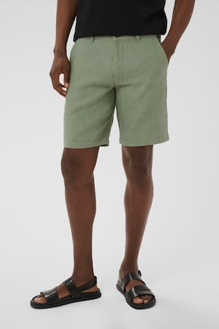 Regular Pantalon chino 'Harlow' Matinique en vert