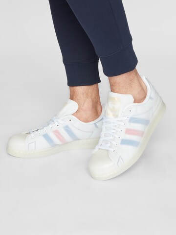 Sneaker low 'Superstar' de la ADIDAS ORIGINALS pe alb: față