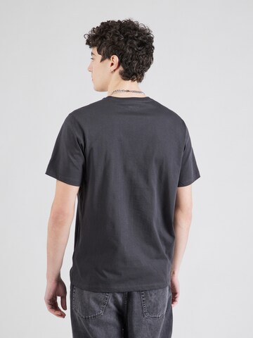 Maglietta 'AMERICANA TEE' di WRANGLER in nero