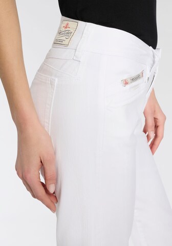 Herrlicher Regular Jeans in White