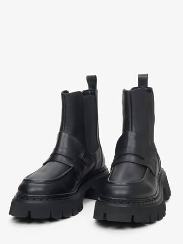 Estro Chelsea Boots '1145-05' in Black