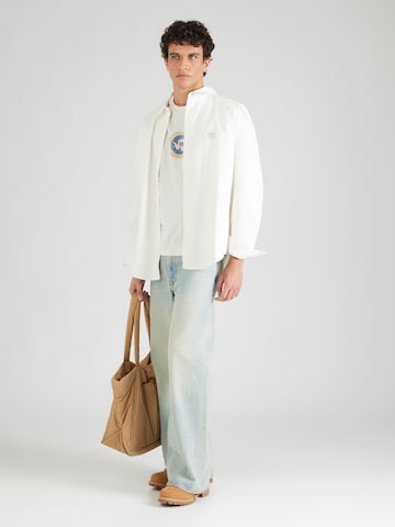 Tricou 'PHOS' de la NAPAPIJRI pe alb