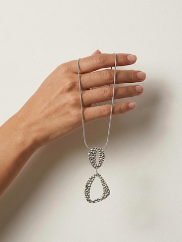 DNSK Copenhagen Necklace 'RAGNA' in Silver
