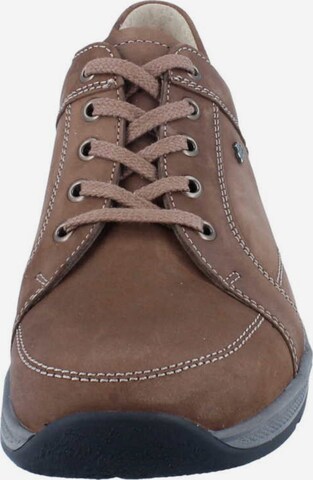 Finn Comfort Lace-Up Shoes in Beige