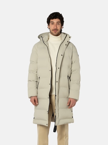 BENVENUTO Winterjacke 'CIRO', Model ist 185 cm groß und trägt Größe 50 in Weiß: Vorderseite