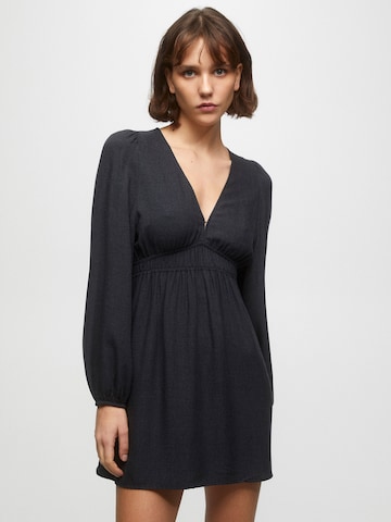 Pull&Bear Jurk in Zwart: voorkant