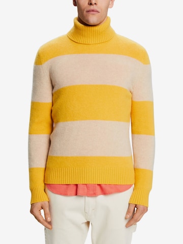 ESPRIT Sweater in Beige: front