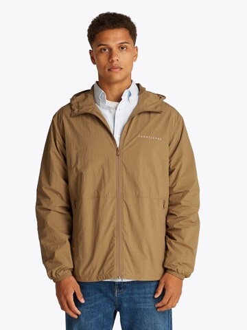 Tommy Jeans Jacke 'Chicago' (GRS) in Braun: Vorderseite