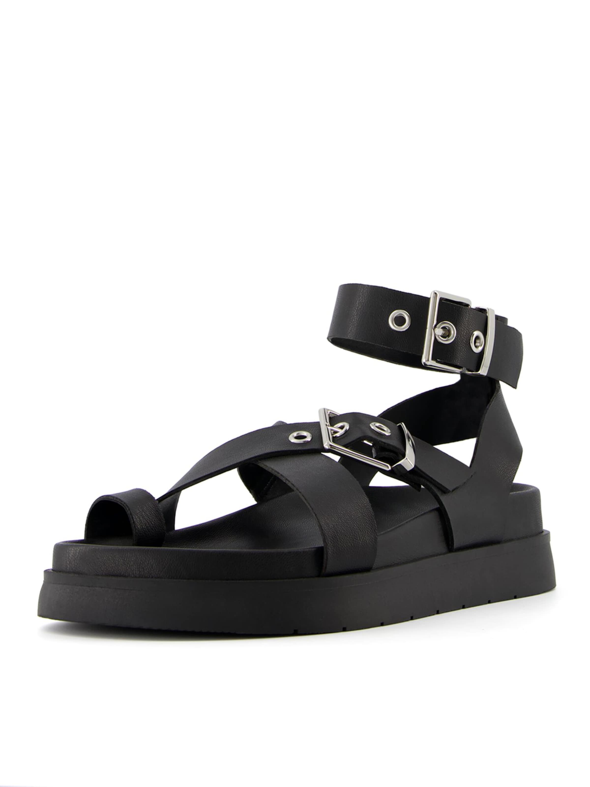 Bershka Sandalen met riem in Zwart ABOUT YOU