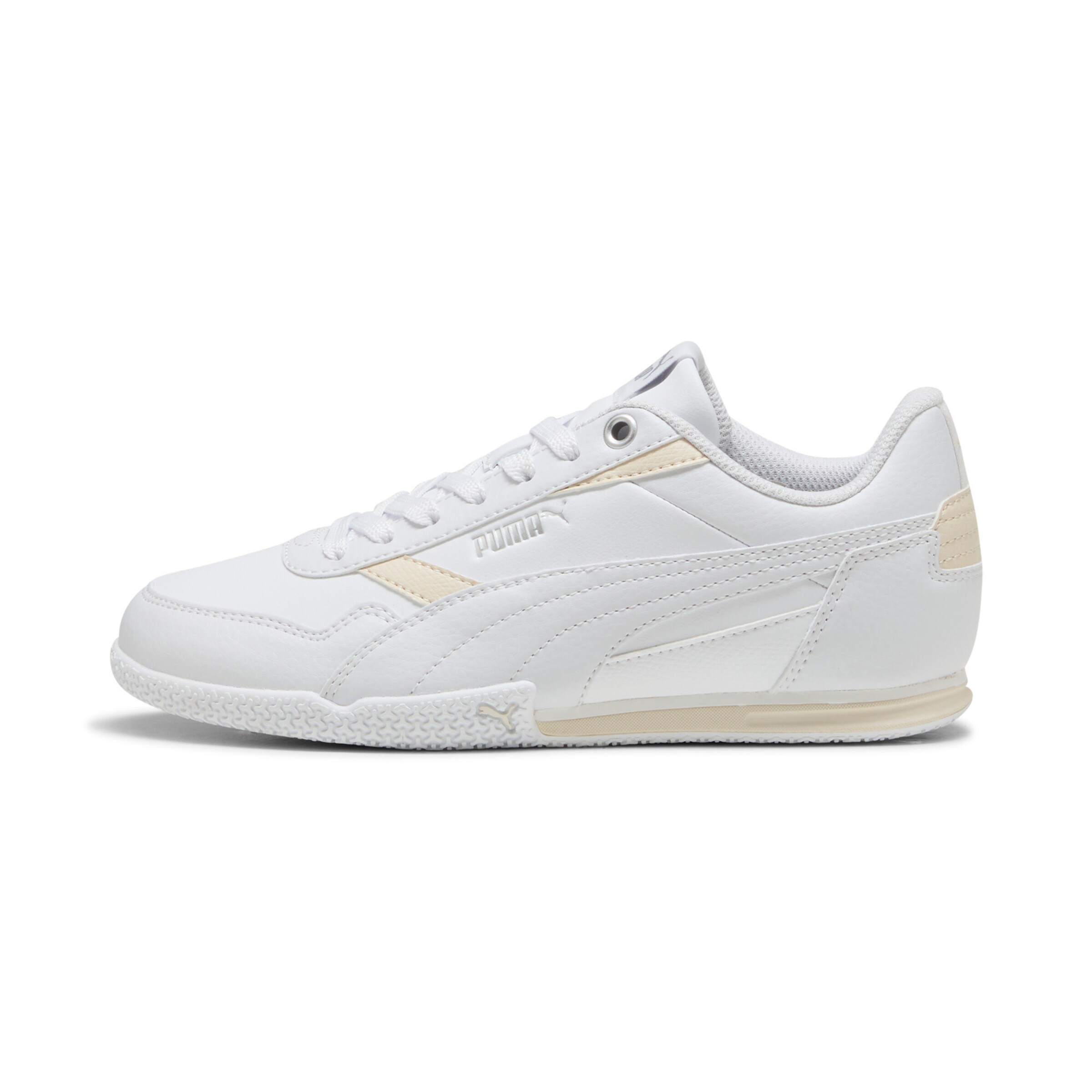 PUMA Sneakers in White: front