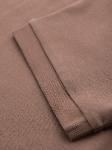 Maglietta di Ombre in marrone