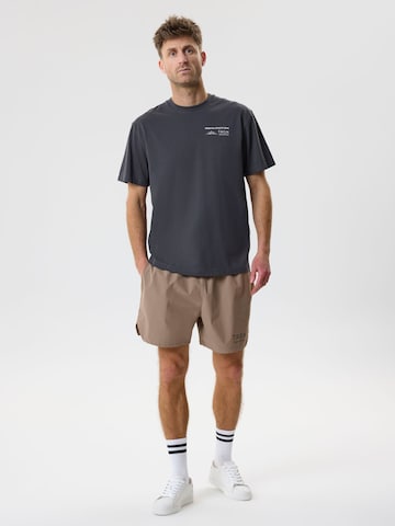 TWO SOON regular Bukser i brun