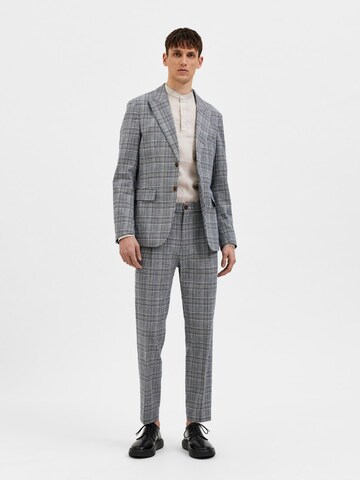 SELECTED HOMME Regular Pleat-front trousers 'Noah' in Grey