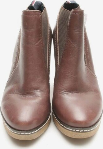 TOMMY HILFIGER Dress Boots in 36 in Brown