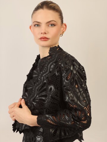 APART Bolero in Black