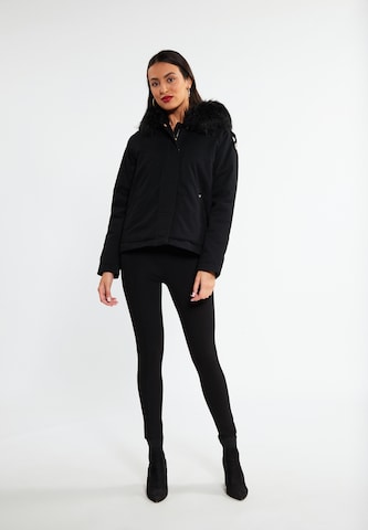 faina Jacke in Schwarz