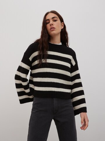 EDITED - Pullover 'Louise' em preto: frente