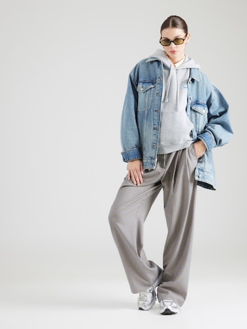 LEVI'S ® Collegepaita värissä harmaa